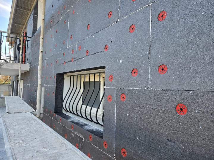 80880c6a 3fb0 468c 99d4 7fdb712bcb12